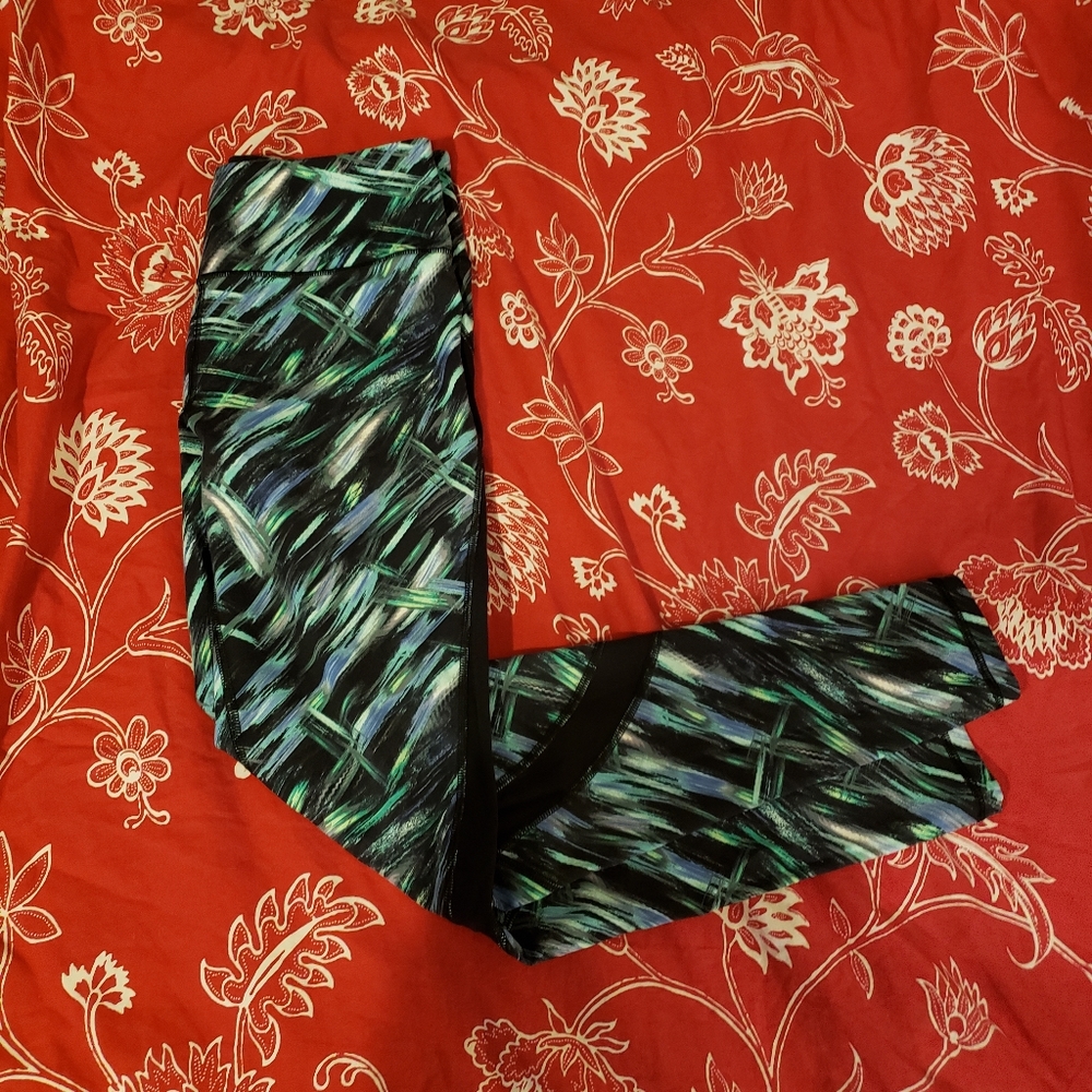 VS multicolored leggings with mesh detail